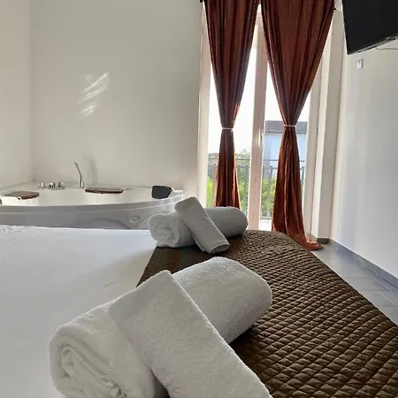 Habitat Luxury