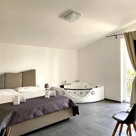 Habitat Luxury 4* Bellona