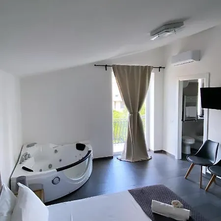 Habitat Luxury