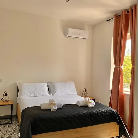 Habitat Luxury Bellona
