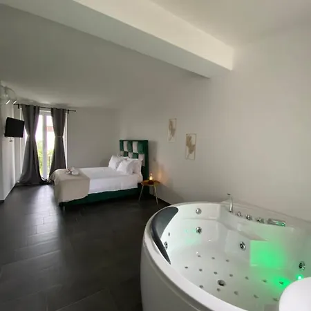 Affittacamere Habitat Luxury 4*