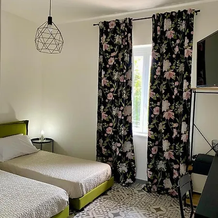 Habitat Luxury